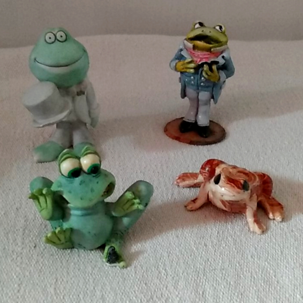 Frogs Vintage lot